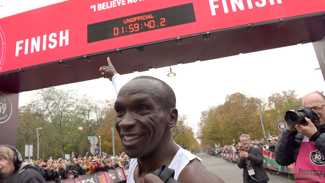 Eliud pointing at time