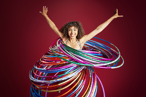 Marawa with hoops and red background