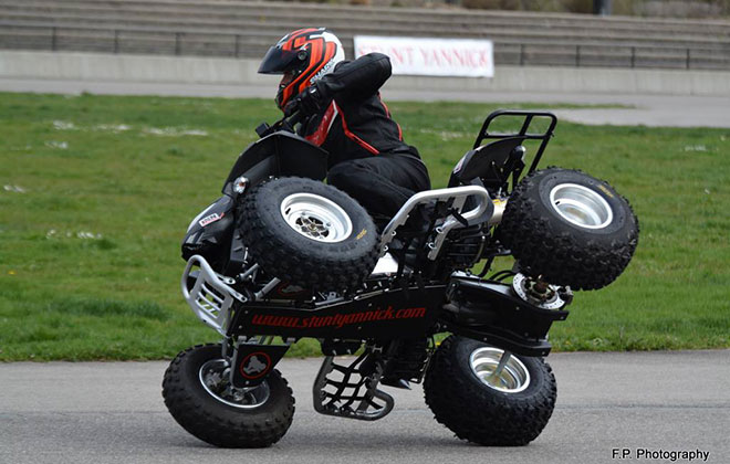 Longest individual ATV side-wheelie